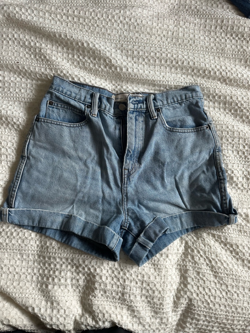 GAP Light Blue Rolled-Hem Denim Shorts - Women